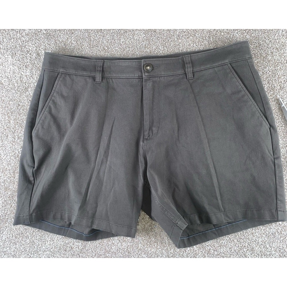 Mugsy Brooks Shorts Mens 38 Gray-ish* Casual Performance Stretch Prep 5.5" Chino